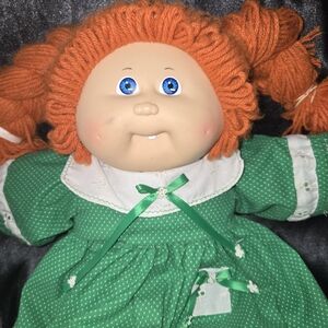 Cabbage Patch Kid 78-83 "7, Green Polka Dot Dress